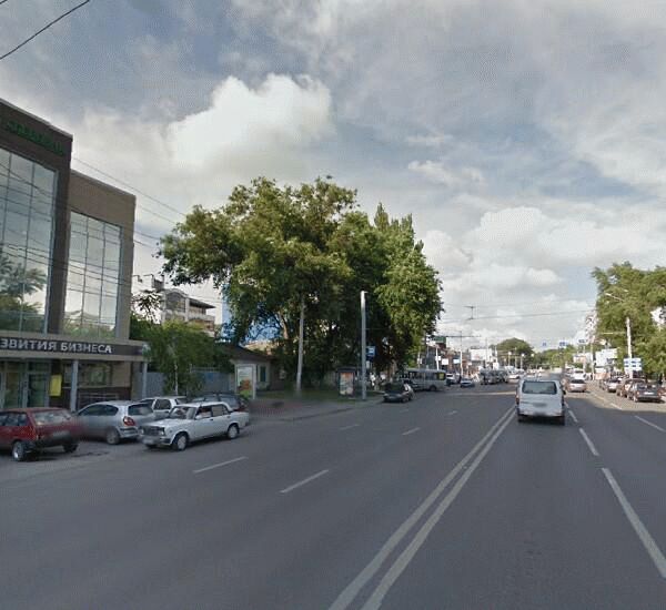 Банкомат Сбербанка России по адресу ул. Красноармейская,  147