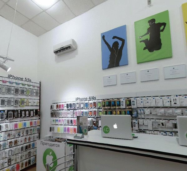 Банкомат Сбербанка России по адресу ул. Социалистическая, д. 74, БЦ «Купеческий двор»