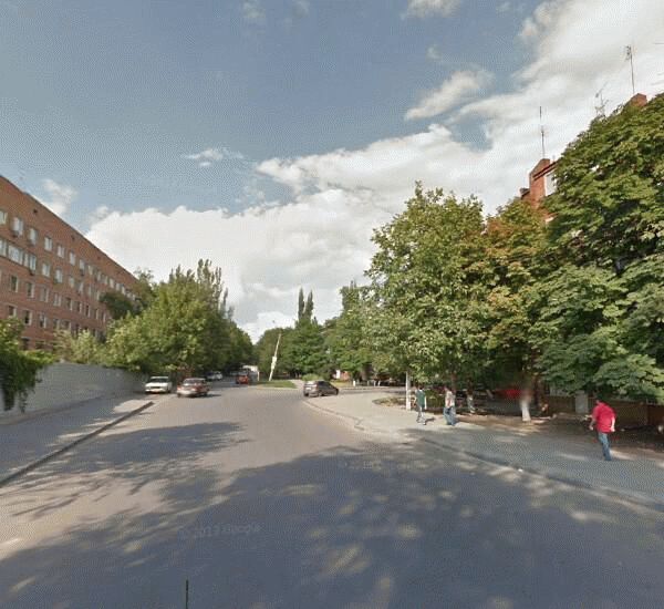 Банкомат Балтийского Банка по адресу ул. 1-й Конной Армии, д. 33, Мин. Здрав. по РО 