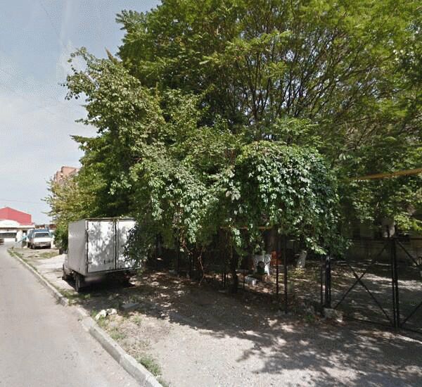 Банкомат банка Центр-Инвест по адресу ул. 1-я Баррикадная, д. 18, ГТРК «Дон-ТР»