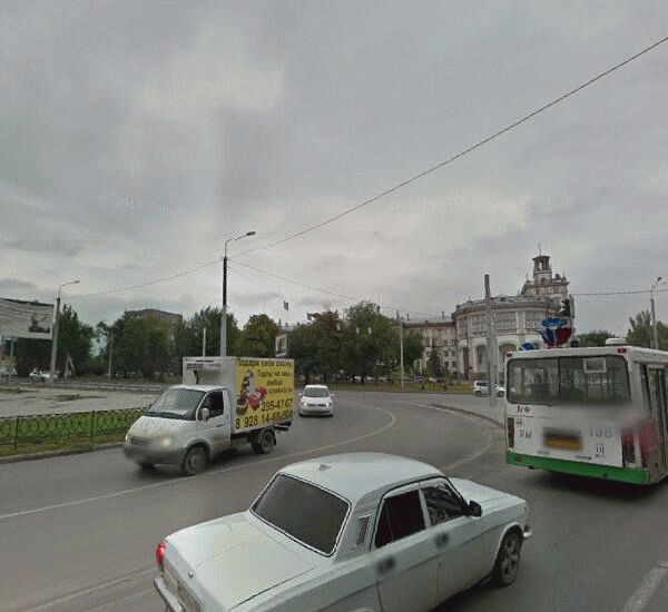 Банкомат Райффайзенбанка по адресу пр. Ленина, д. 65, магазин «Тавровские мясные лавки»