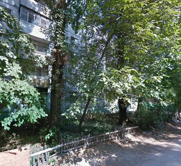 Банкомат Петрокоммерц банка по адресу пр. Стачки, д. 20, салон связи «Связной»