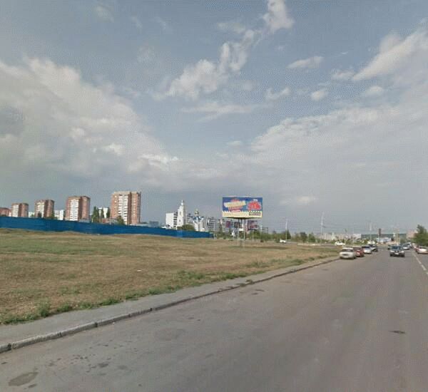 Банкомат Петрокоммерц банка по адресу б. Комарова, д. 13, магазин «Ростов-Дон»