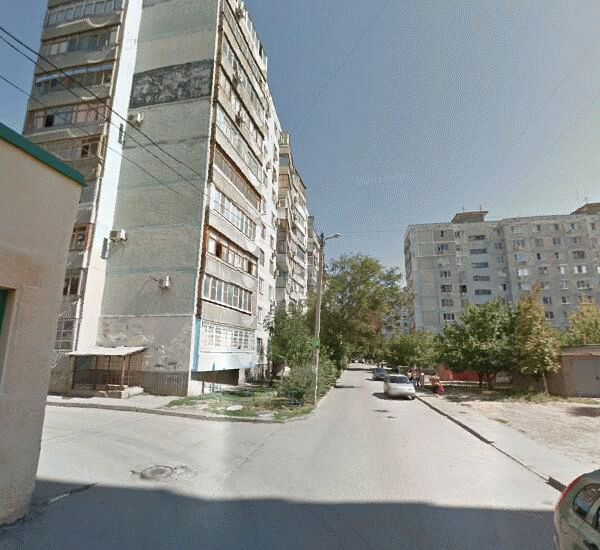 Отделение Земкомбанка по адресу ул. Малиновского,  д. 72